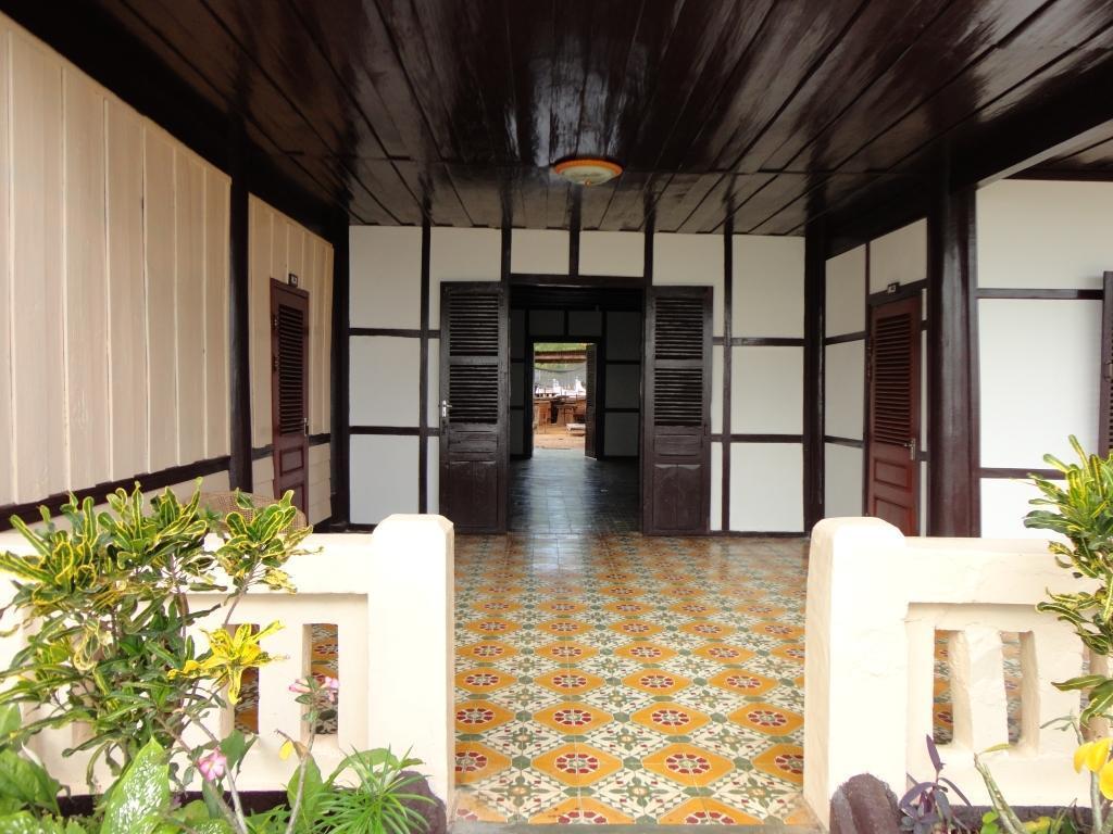 Kongmany Colonial House Hotel Muang Không Buitenkant foto